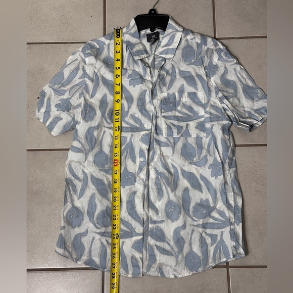 H&M Men Casual button Shirt‎ size Small Hawaiian - Picture 7 of 8